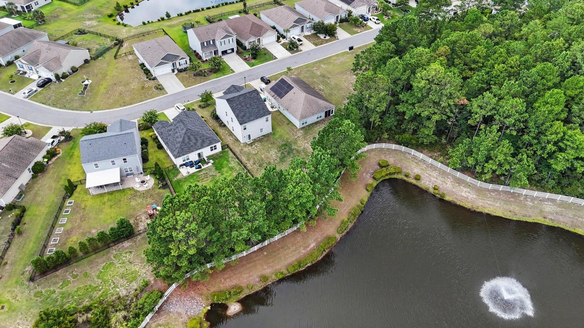 558 Hay Hill Ln.  Photo 36