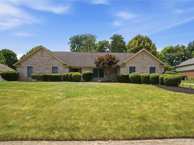 3547 Harmeling Drive, Beavercreek, OH 45440 Photo 2