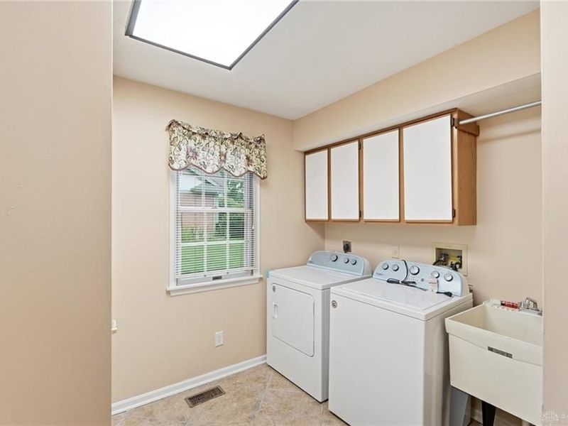 3547 Harmeling Drive, Beavercreek, OH 45440 Photo 21