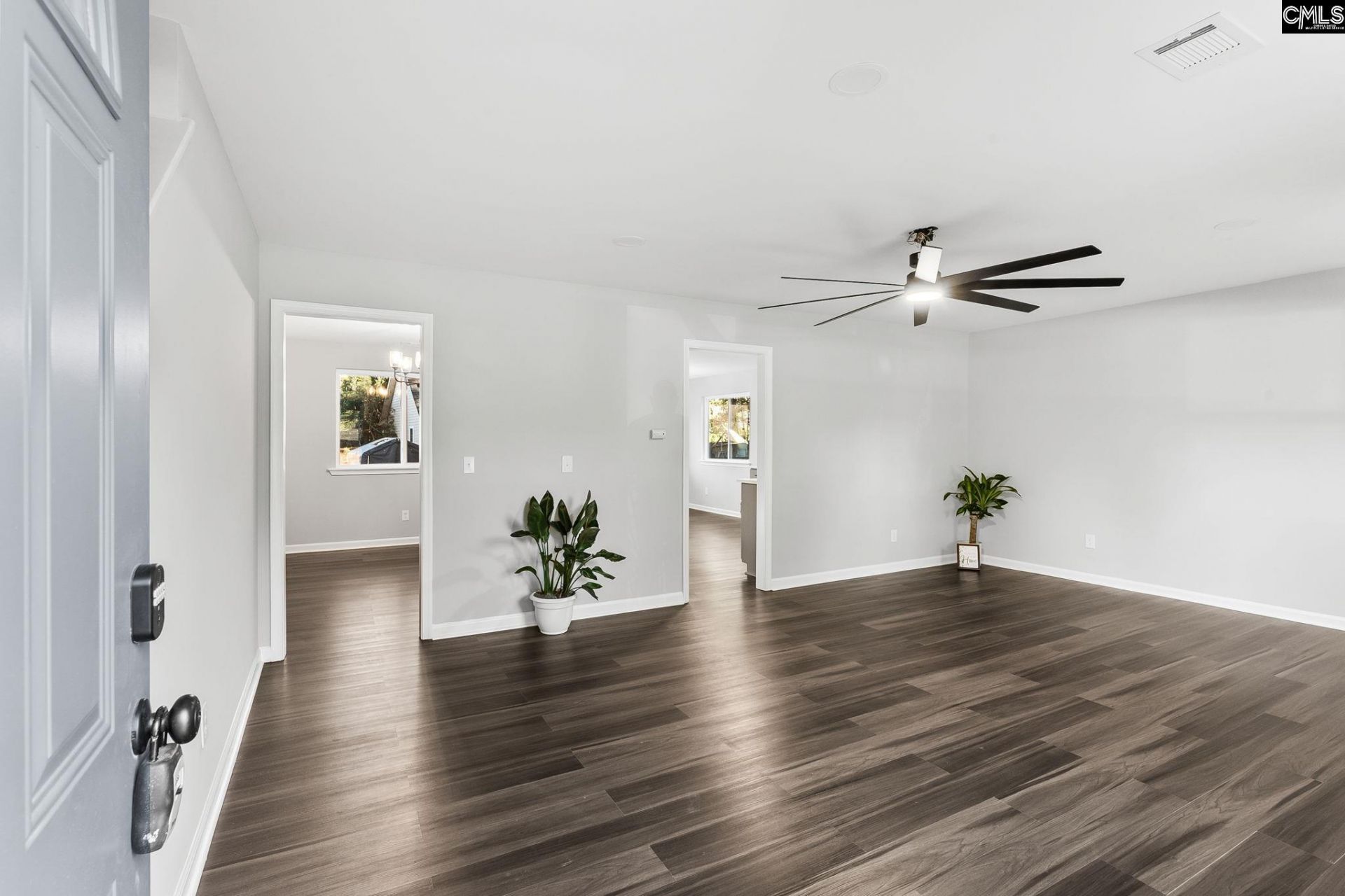 209 Beaver Creek Drive  Photo 5