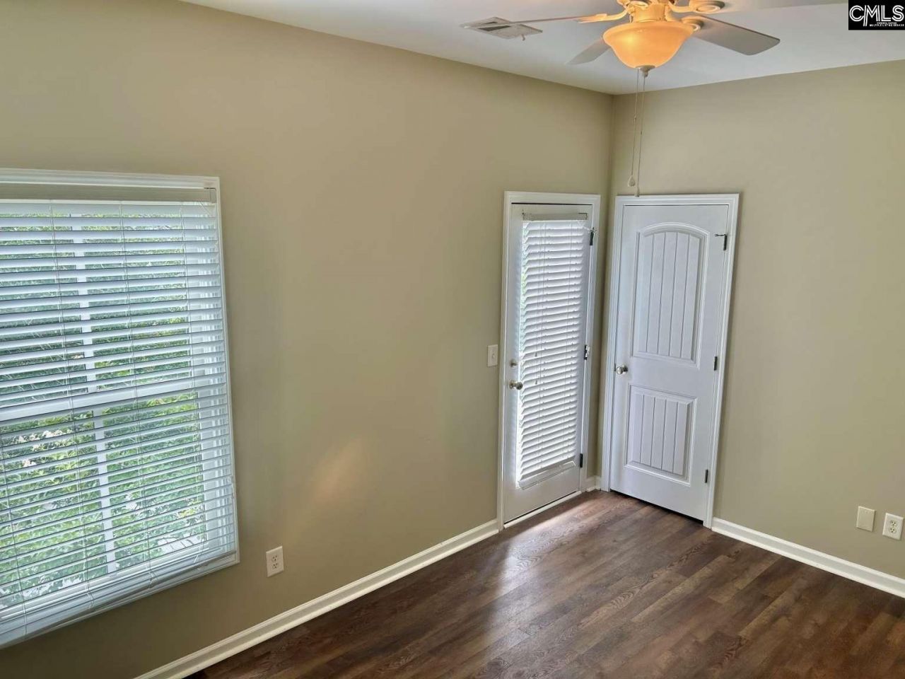 202 Waterstone Drive  Photo 13