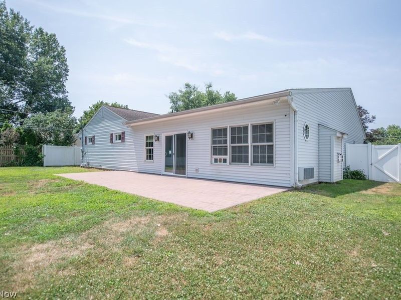 129 S James Street, Dover, OH 44622 Photo 8