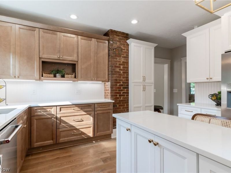 1302 W 111th Street, Cleveland, OH 44102 Photo 19