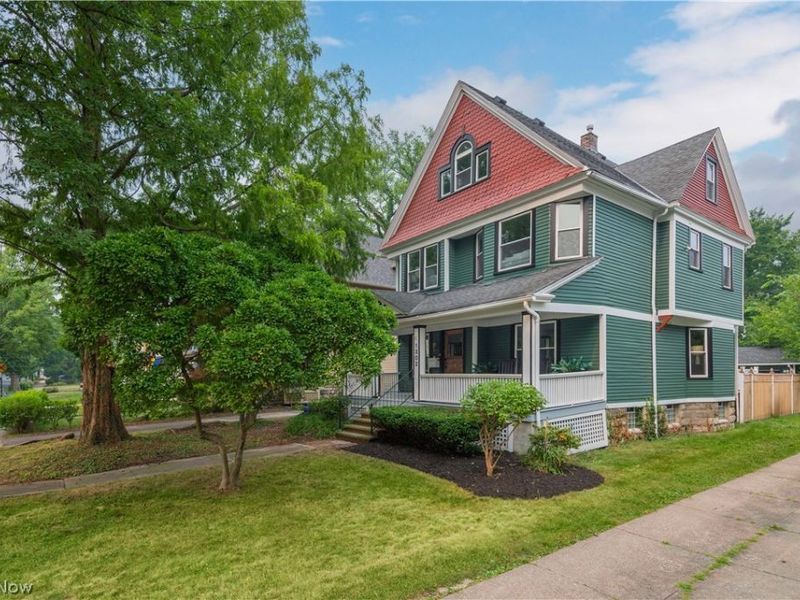 1302 W 111th Street, Cleveland, OH 44102 Photo 2
