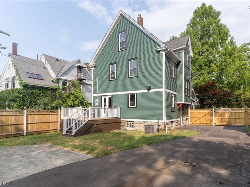 1302 W 111th Street, Cleveland, OH 44102 Photo 3