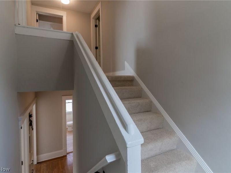 1302 W 111th Street, Cleveland, OH 44102 Photo 39