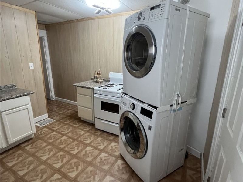 1958 E 120th Street, Unit 1, Cleveland, OH 44106 Photo 6