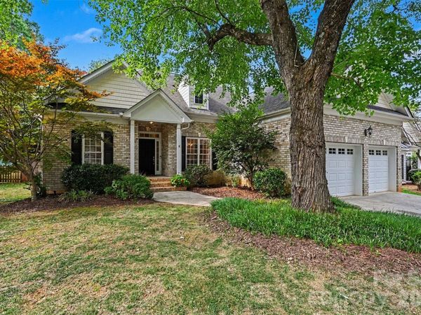 1109 Moray Court , Charlotte, NC 28211