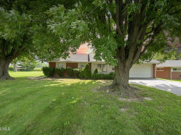117 Tyler Drive , Walbridge, OH 43465