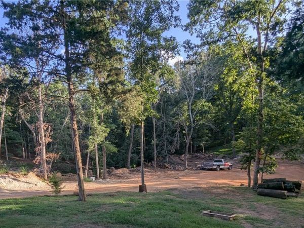 14255 Pleasant Ridge Road , Rogers, AR 72756