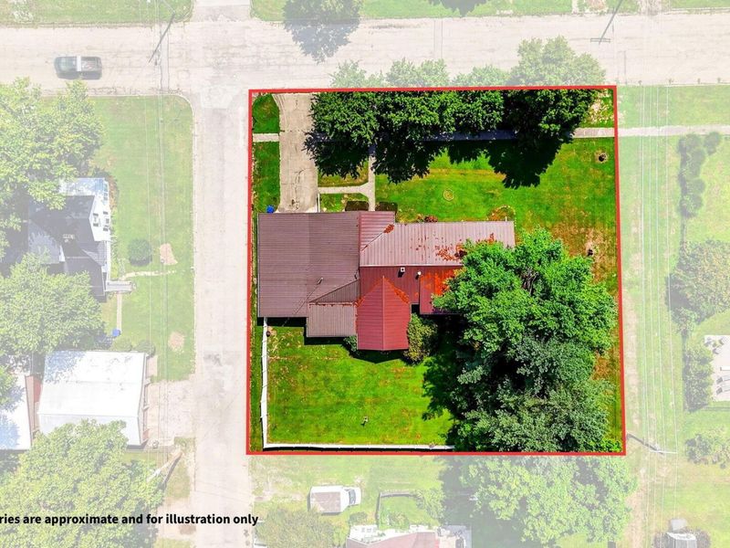 121 N Wisconsin Avenue, Wellston, OH 45692 Photo 2