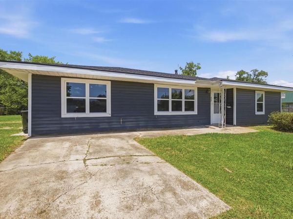 220 Penn Street , Lake Charles, LA 70601