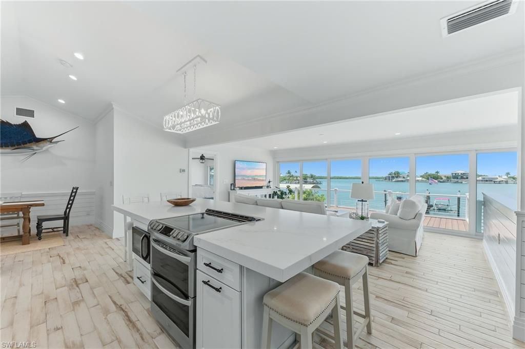 23 W Pelican St , Naples, FL 34113 Photo