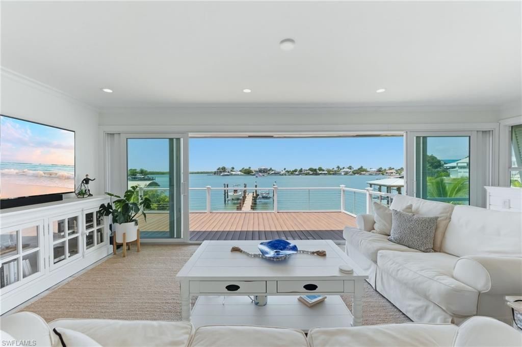 23 W Pelican St , Naples, FL 34113 Photo