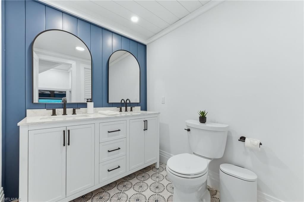 23 W Pelican St , Naples, FL 34113 Photo