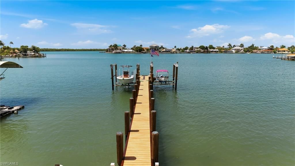23 W Pelican St , Naples, FL 34113 Photo