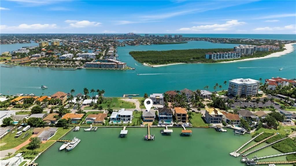 23 W Pelican St , Naples, FL 34113 Photo