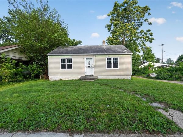 2241 Kensington Drive, Dayton, OH 45406