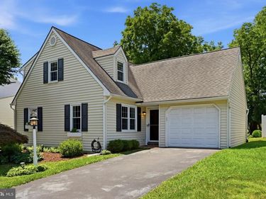 205 ARMSTEAD COURT, DOWNINGTOWN, PA 19335