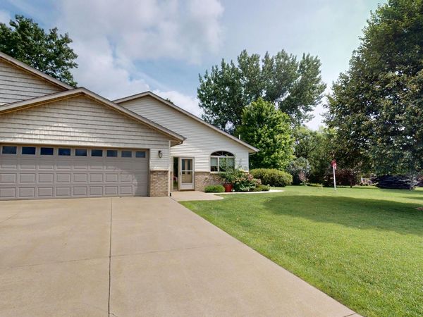 1802 Crystal Drive , Albert Lea, MN 56007