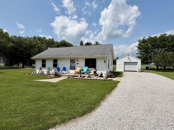309 E Taylor Street, Swayzee, IN 46986