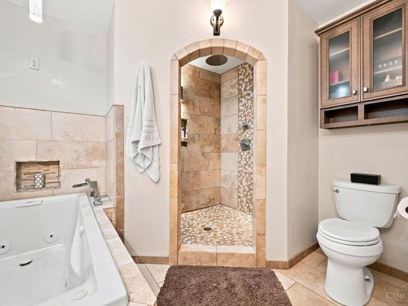 3995 Ridgedale Drive, Green Township, OH 45247 Photo 17
