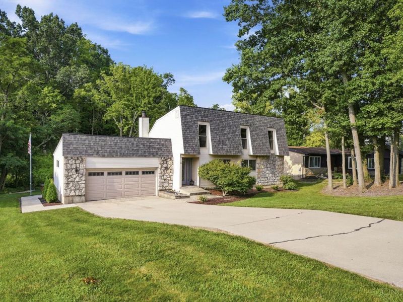 3995 Ridgedale Drive, Green Township, OH 45247 Photo 2