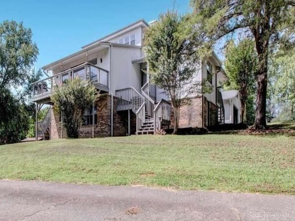 460 Grandview Heights, Conway, AR 72032