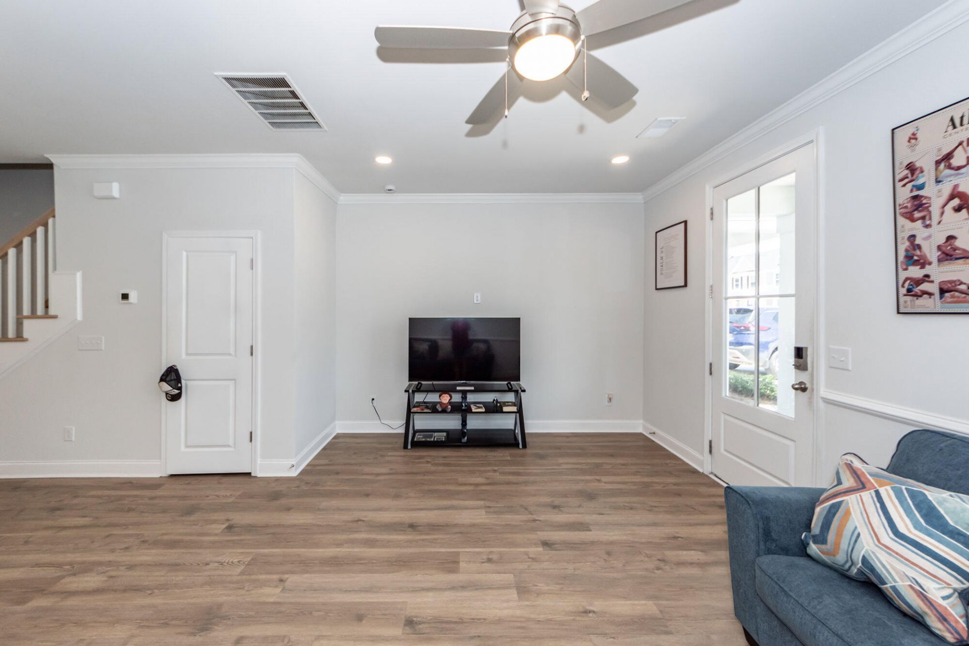 513 Green Fern Drive Photo 5