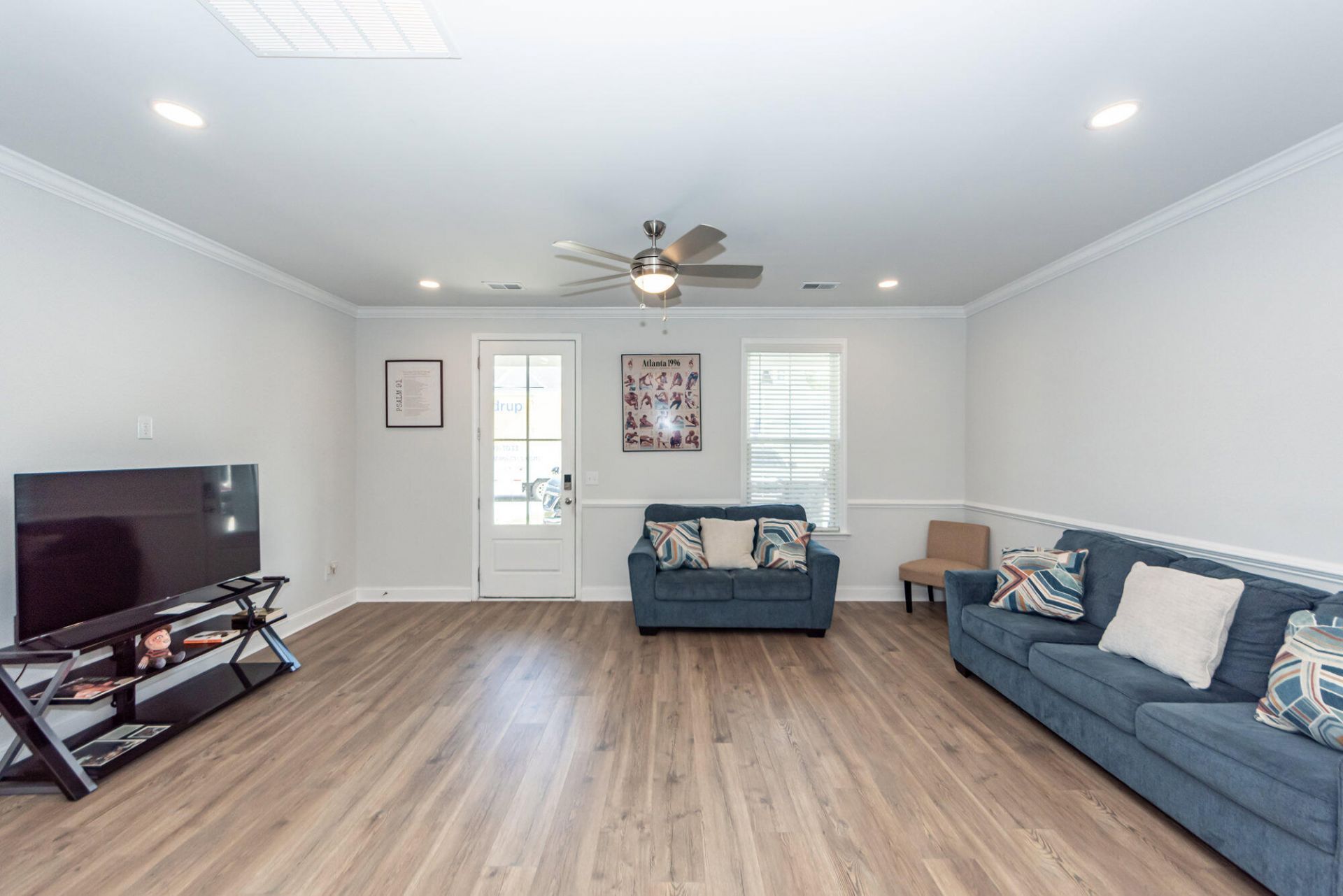 513 Green Fern Drive Photo 6