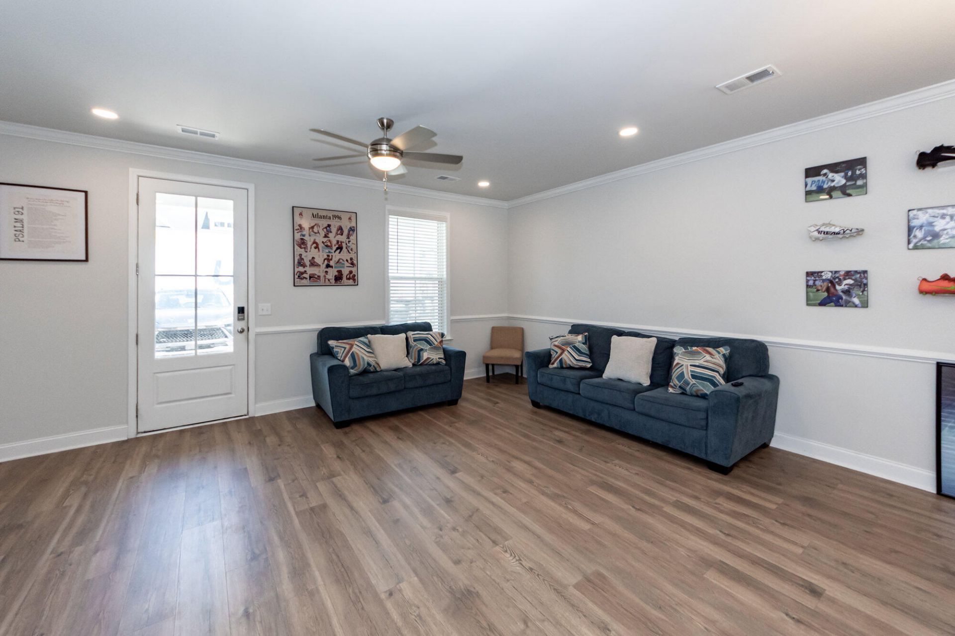 513 Green Fern Drive Photo 7