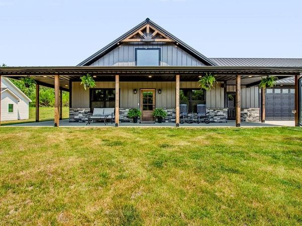 327 NE 21st Road, Warrensburg, MO 64093