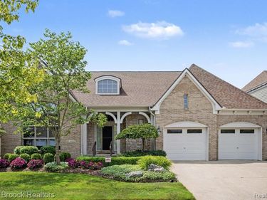 4061 Chatfield Lane , Troy, MI 48098