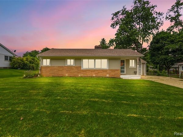 3403 Ardreth Drive, Waterford Twp, MI 48329