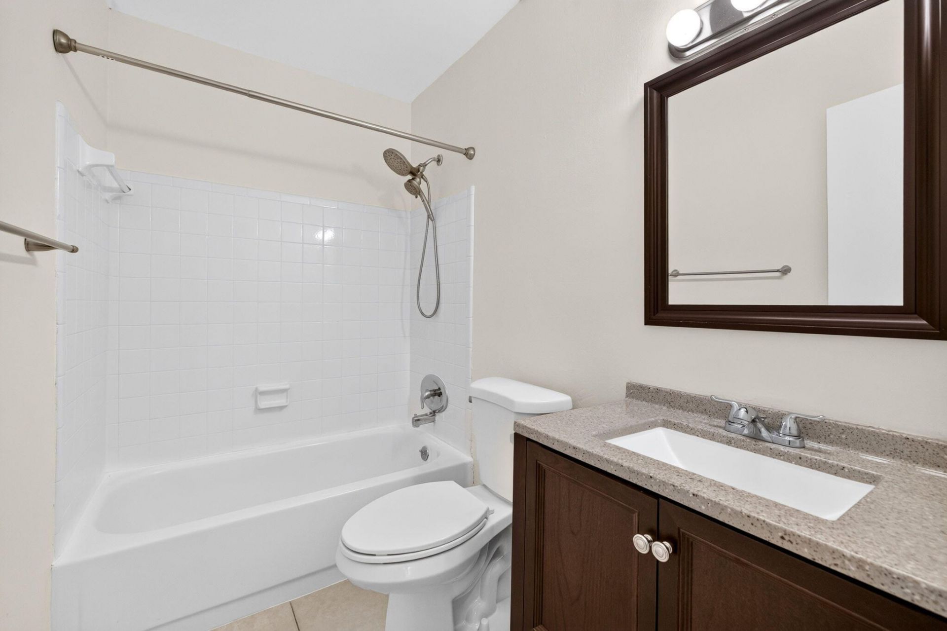 2500 SW 18th Terrace, Unit 5, Fort Lauderdale, FL 33315 Photo