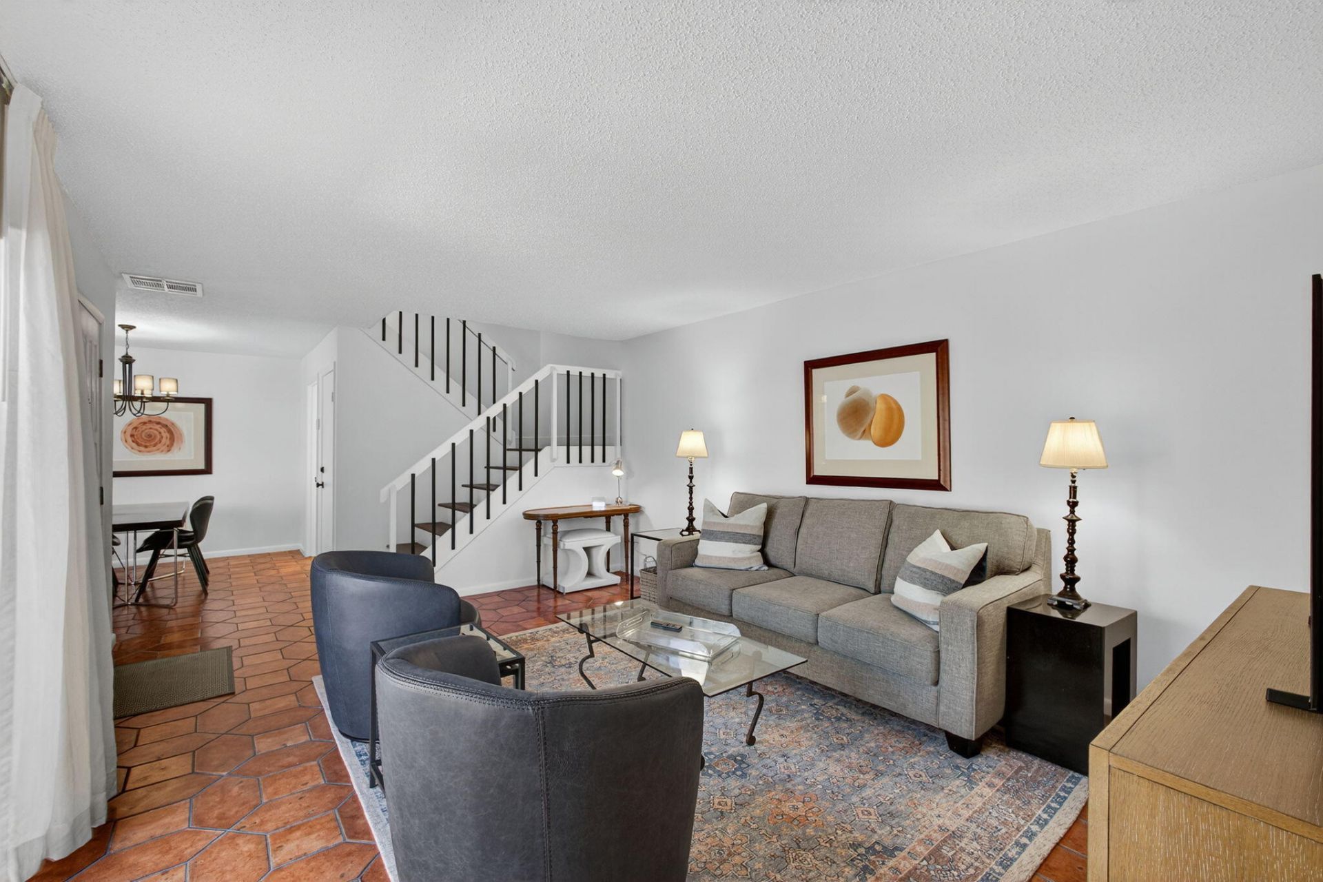 1700 Embassy Drive, Unit 103, West Palm Beach, FL 33401 Photo