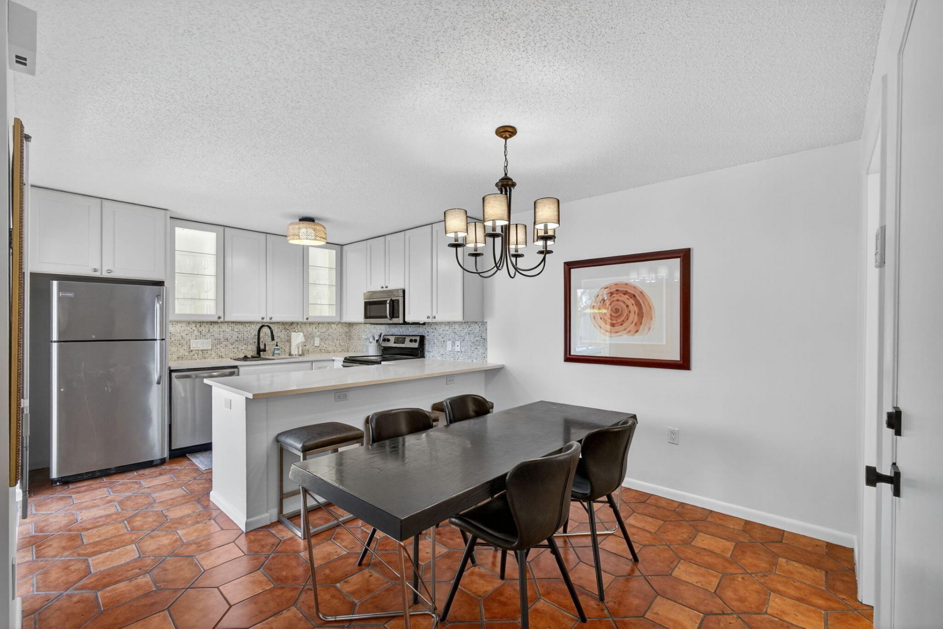 1700 Embassy Drive, Unit 103, West Palm Beach, FL 33401 Photo