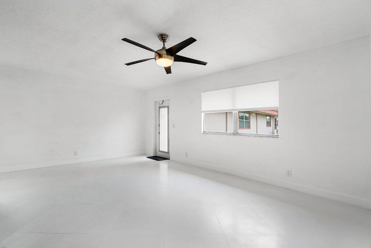 143 Seville E, Delray Beach, FL 33446 Photo