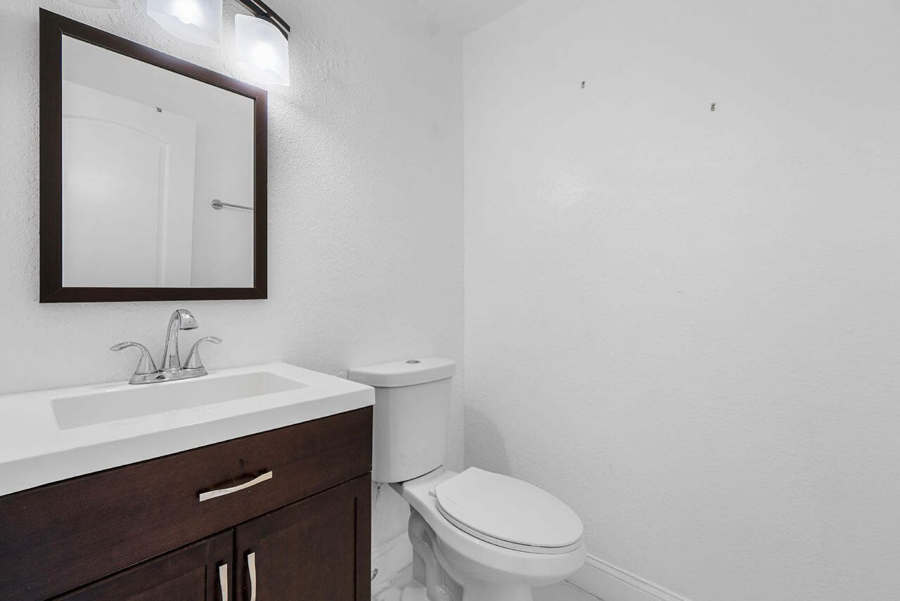143 Seville E, Delray Beach, FL 33446 Photo