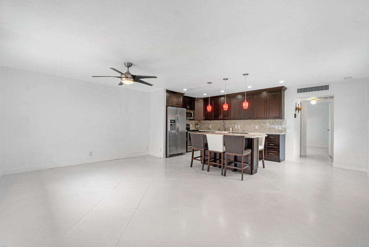 143 Seville E, Delray Beach, FL 33446 Photo