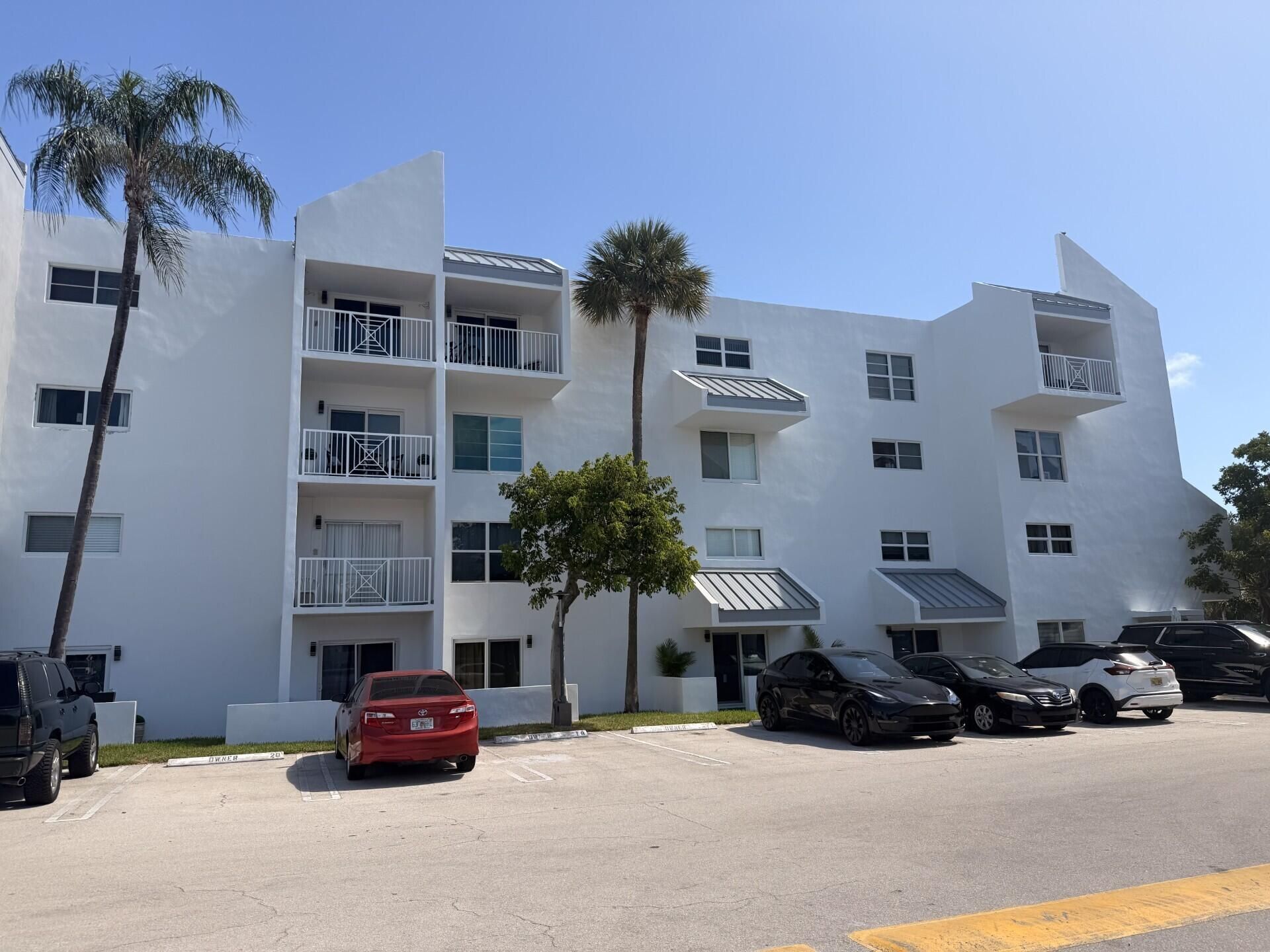 2840 NE 14th Street, Unit 403a, Pompano Beach, FL 33062 Photo