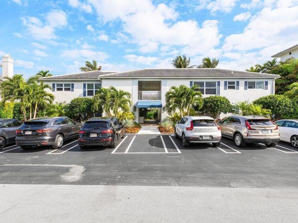 1015 Ingraham Avenue, Unit 2, Delray Beach, FL 33483