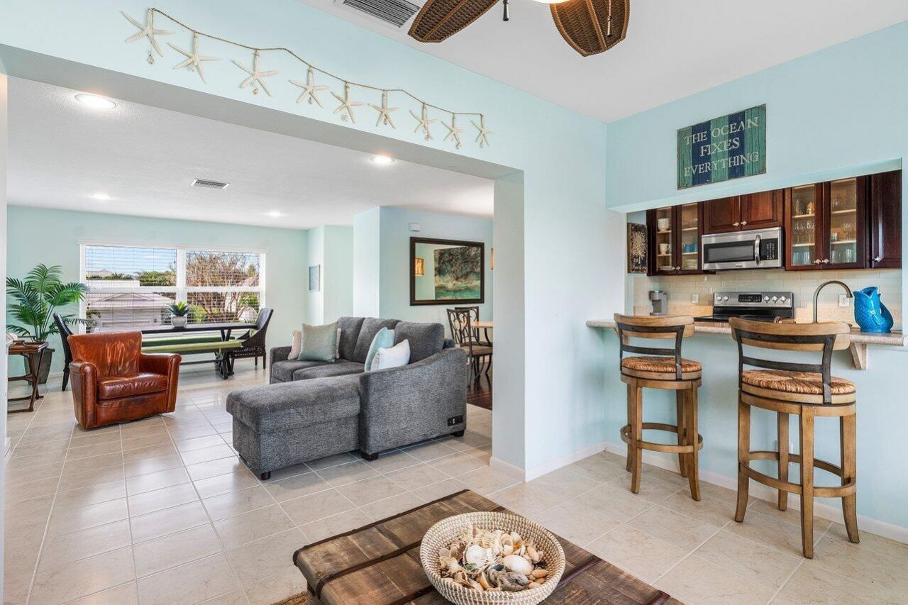 1015 Ingraham Avenue, Unit 2, Delray Beach, FL 33483 Photo
