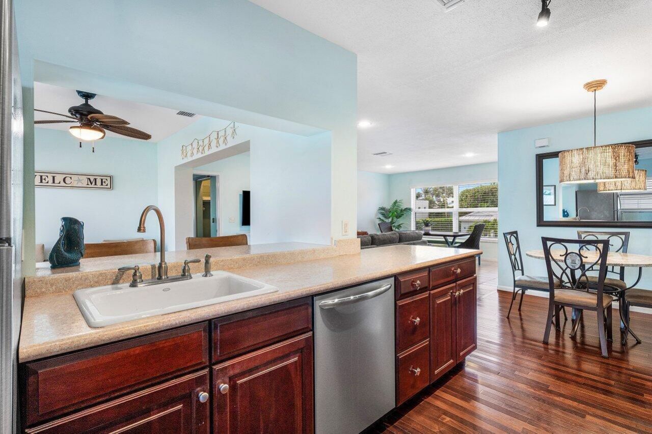 1015 Ingraham Avenue, Unit 2, Delray Beach, FL 33483 Photo