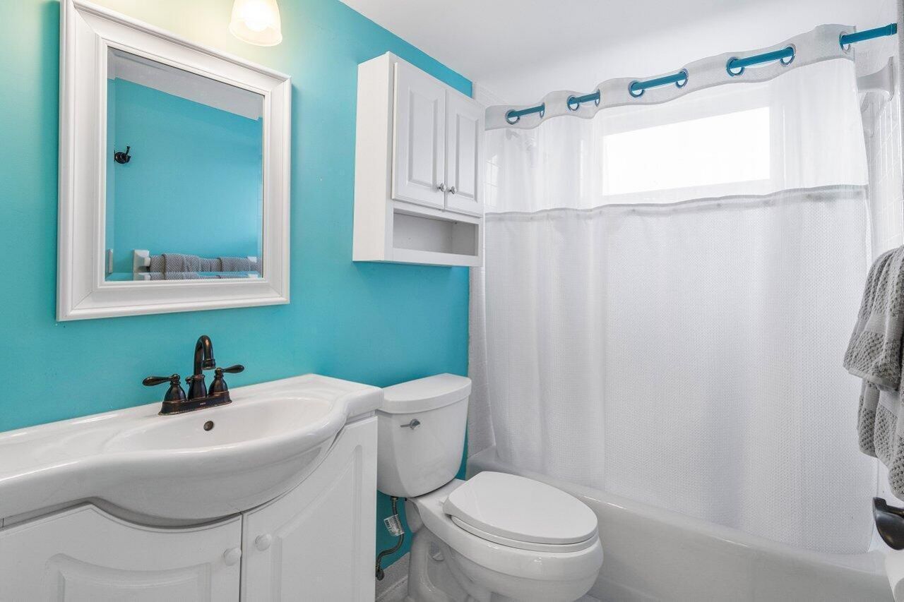 1015 Ingraham Avenue, Unit 2, Delray Beach, FL 33483 Photo