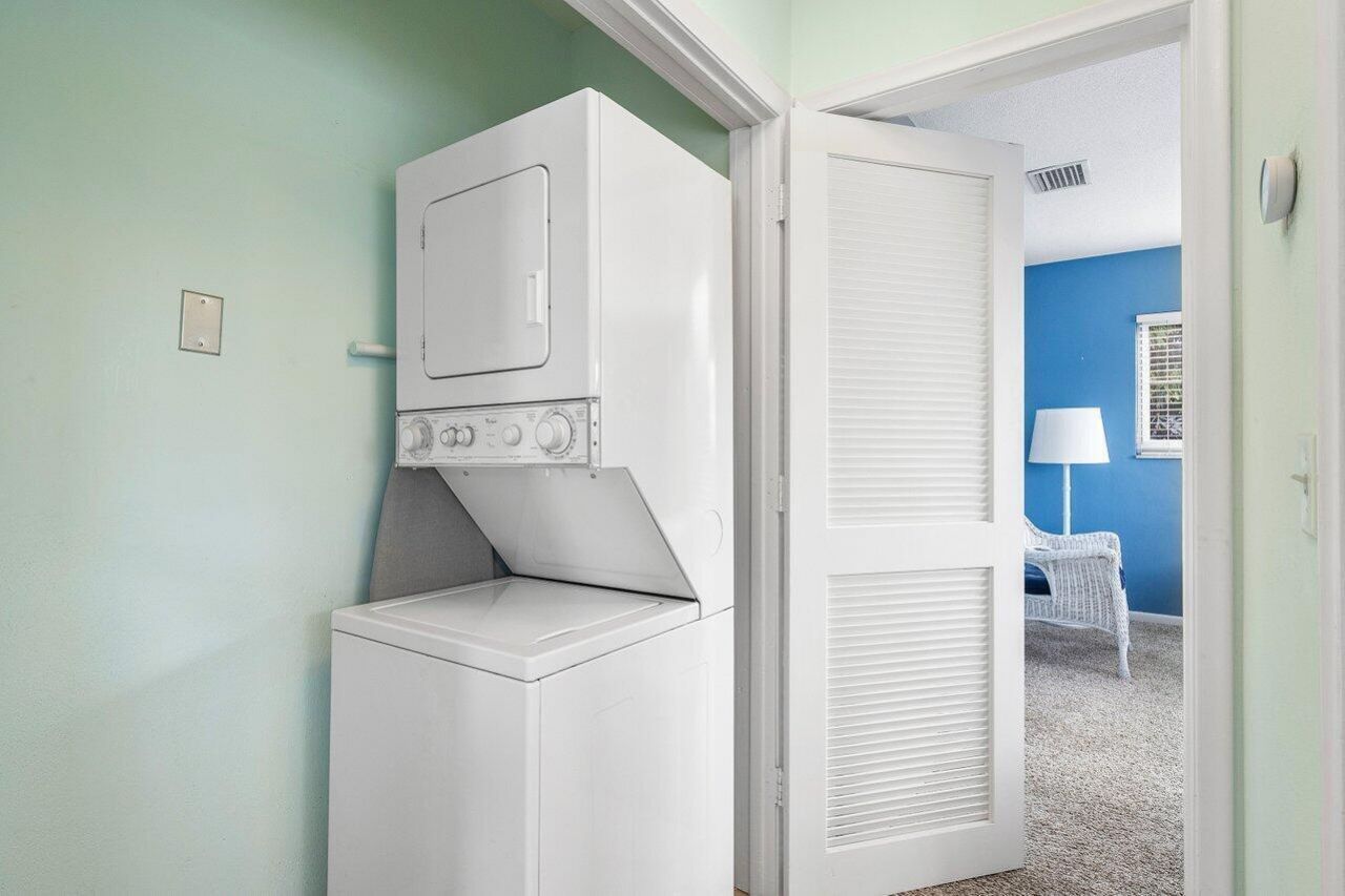 1015 Ingraham Avenue, Unit 2, Delray Beach, FL 33483 Photo
