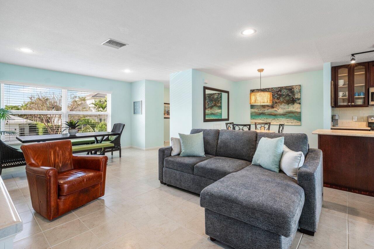 1015 Ingraham Avenue, Unit 2, Delray Beach, FL 33483 Photo