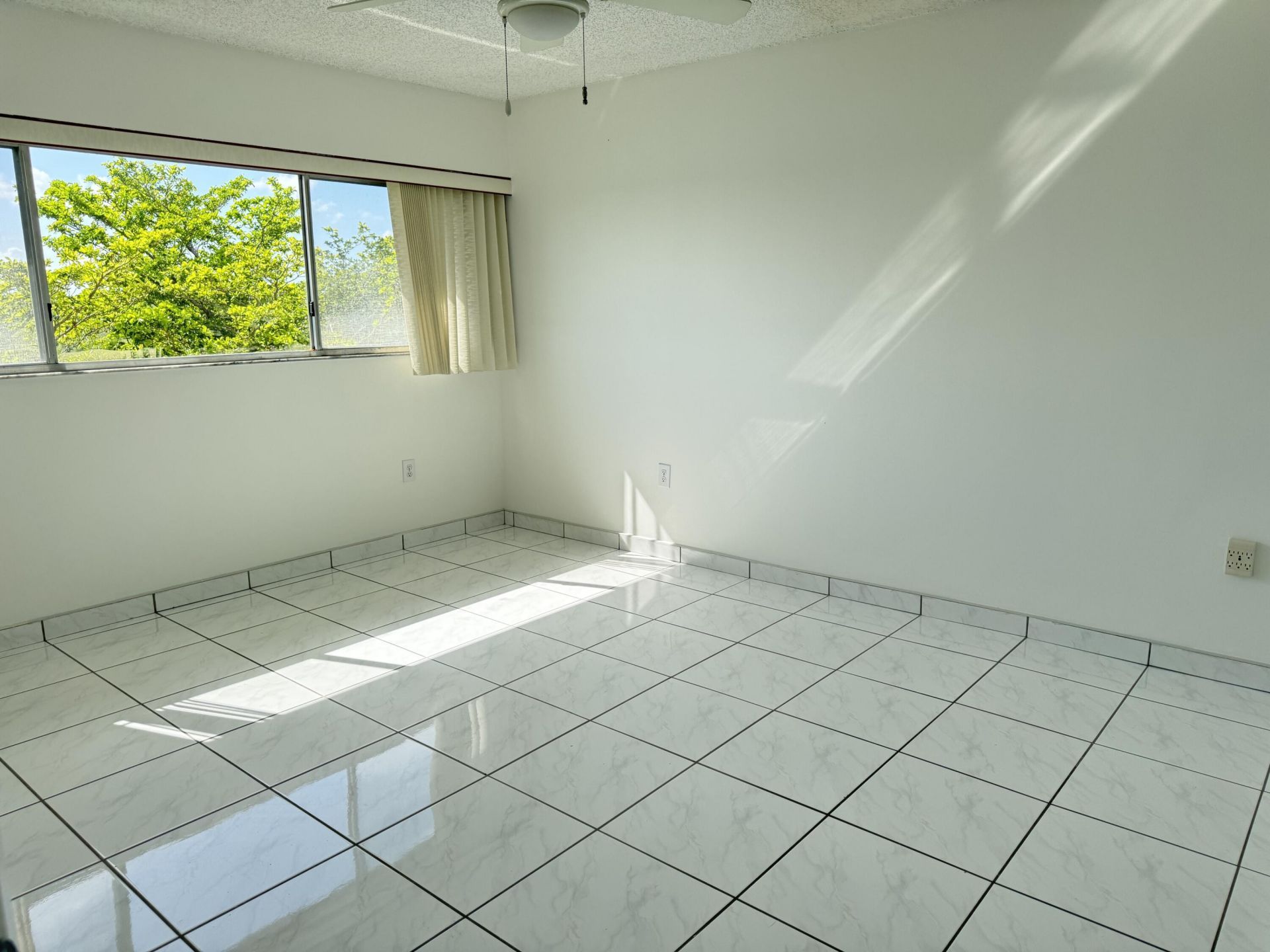 1001 SW 141st Avenue, Unit 408K, Pembroke Pines, FL 33027 Photo