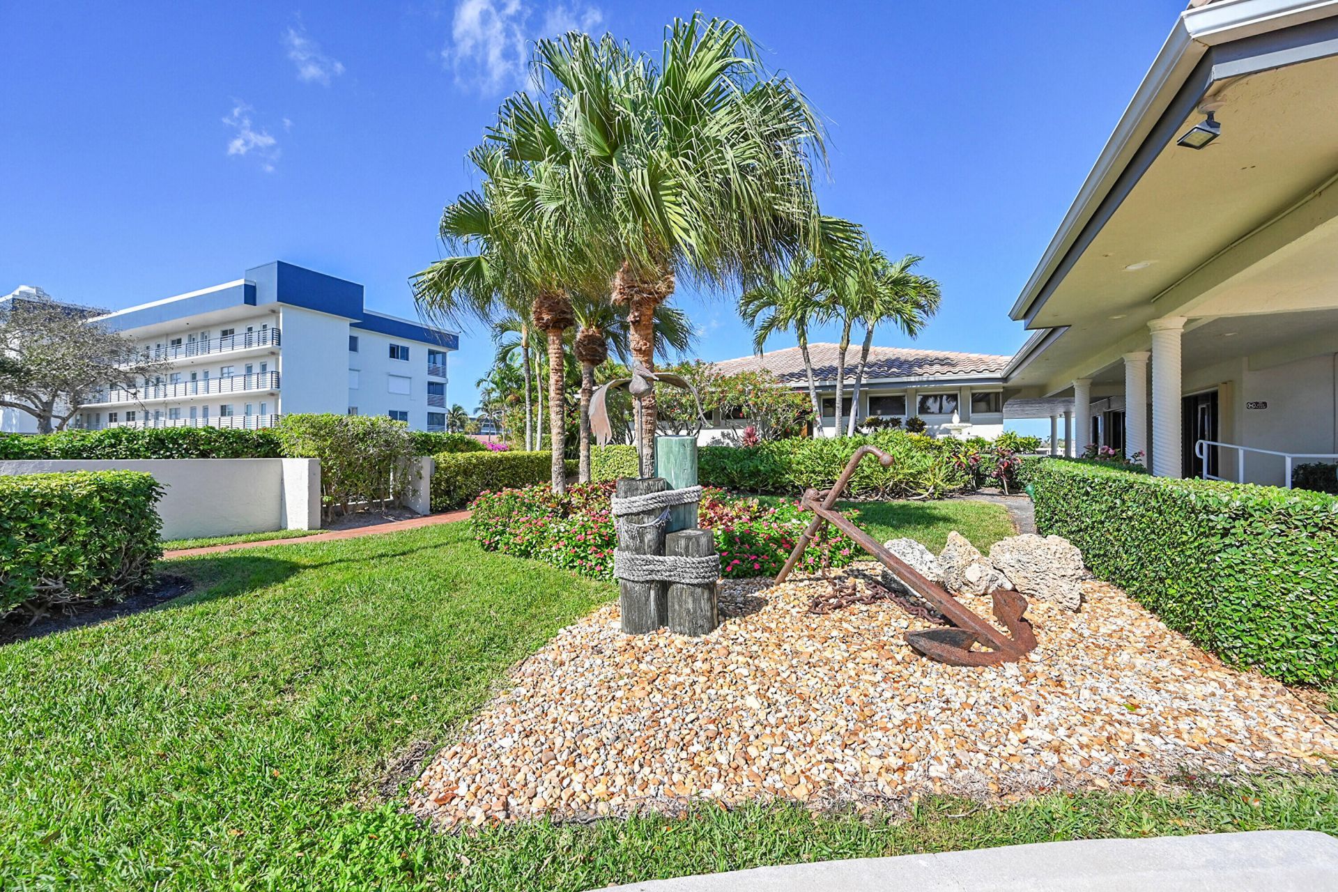 210 Captains Walk, Unit 701, Delray Beach, FL 33483 Photo