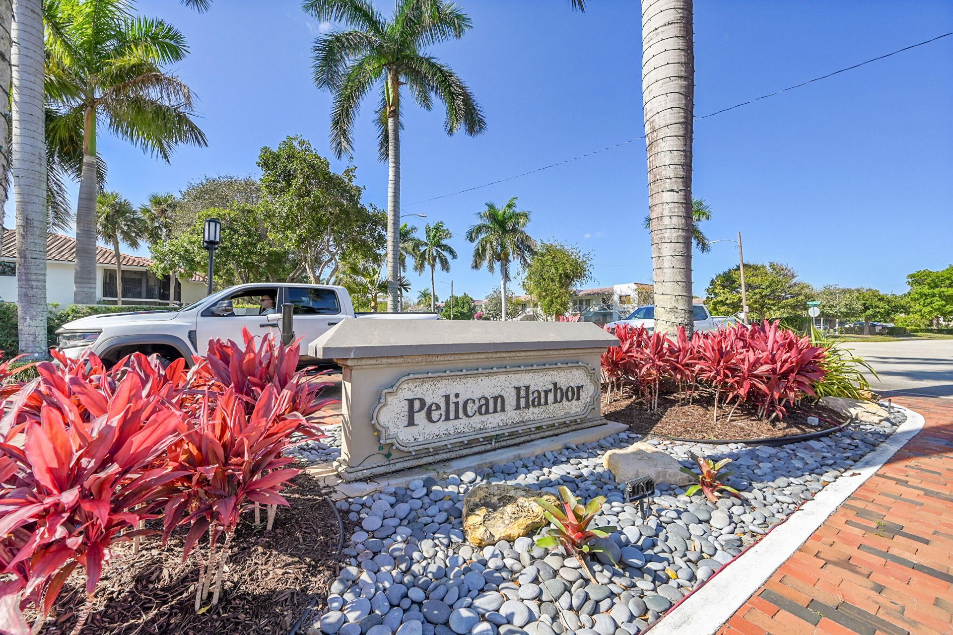210 Captains Walk, Unit 701, Delray Beach, FL 33483 Photo